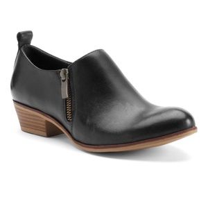 NWOT Sonoma Goods for Life Black Maureen Boots